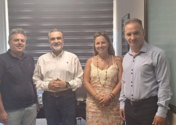 Συνάντηση Ι. Τσίμαρη με εκπροσώπους της Ένωσης Ξενοδόχων Νομού Ιωαννίνων