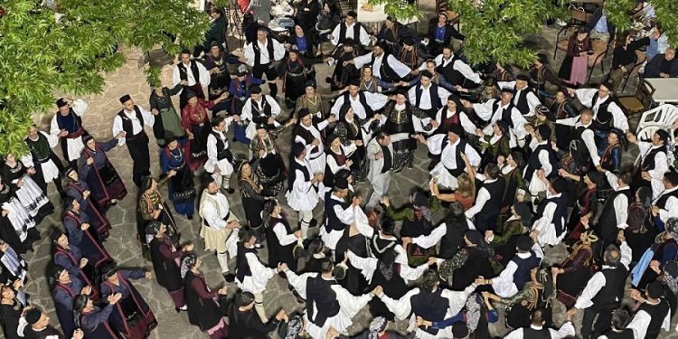 Η παράδοση ένωσε τα Τζουμέρκα με το Ζαγόρι