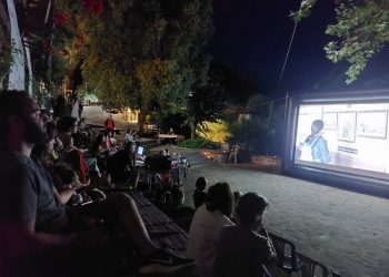 «Πλούσια» αυλαία στο Προσήλιο