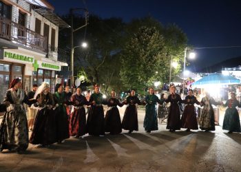 Με εξαιρετική επιτυχία ολοκληρώθηκε το 4ο Φεστιβάλ Παραδοσιακών Χορών «Χορευτικές Διαδρομές» στην Κόνιτσα