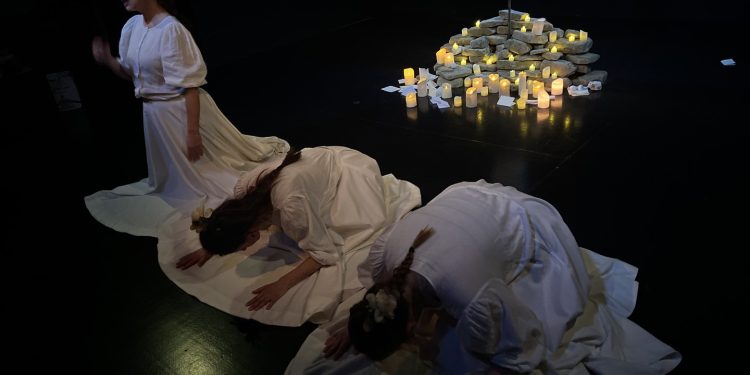 «Χέρια που δεν…» Κυριακή 9 Νοεμβρίου στις 20.00, στο Φετιχέ Τζαμί