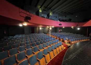 Αναβαθμίστηκε αισθητικά και λειτουργικά το Καμπέρειο Θέατρο