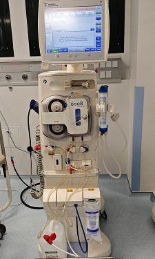 Εγκατάσταση 4 νέων υπερσύγχρονων μηχανημάτων αιμοκάθαρσης στη Μονάδα Τεχνητού Νεφρού (Μ.Τ.Ν.) του Γενικού Νοσοκομείου Ιωαννίνων “Γ. ΧΑΤΖΗΚΩΣΤΑ”