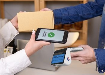 Η Τράπεζα Ηπείρου προσφέρει δωρεάν χρήση της υπηρεσίας IRIS Commerce έως και τις 31 Δεκεμβρίου 2025 για όλους τους υφιστάμενους και νέους κατόχους POS της Τράπεζας