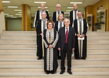 Πραγματοποιήθηκε στο Πανεπιστήμιο Ιωαννίνων η τελετή αναγόρευσης του Καθηγητή του Northwestern University και Senior Scientist στο Argonne National Laboratory των Η.Π.Α. κ. Μ. Κανατζίδη σε Επίτιμο Καθηγητή του Τμήματος Χημείας