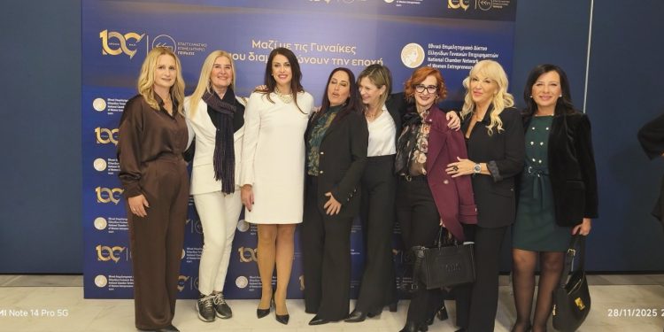 Το Επιμελητήριο Άρτας έδωσε το παρών στον εορτασμό των 100 χρόνων του Επαγγελματικού Επιμελητηρίου Πειραιά και στην 1η Γενική Συνέλευση του ΕΕΔΕΓΕ