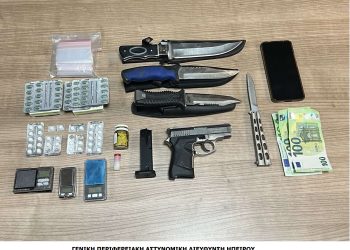 Συνελήφθη ημεδαπός για διακίνηση ναρκωτικών και οπλοκατοχή στα Ιωάννινα
