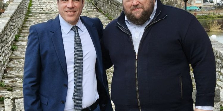 Επίσκεψη Υπουργού Μετανάστευσης και Ασύλου κ. Θάνου Πλεύρη στη Δομή Φιλοξενίας Προσφύγων στη Φιλιππιάδα