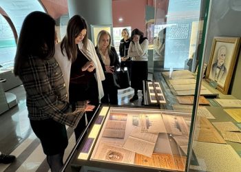Επίσκεψη της Υπουργού Παιδείας στα ΓΑΚ – Ιστορικό Αρχείο Μουσείο Ηπείρου