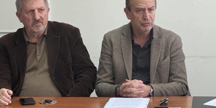 Συντονισμένη διεκδίκηση για τις σχολικές υποδομές ζήτησε από την ΠΕΔ Ηπείρου ο δήμαρχος Ιωαννίνων