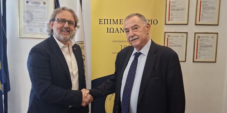 Συνάντηση Επιμελητηρίων Ιωαννίνων και Αιτωλοακαρνανίας για την ενίσχυση της διαχρονικής συνεργασίας τους