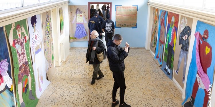 Μαθητές και καλλιτέχνες σε μια κοινή δημιουργική εμπειρία
