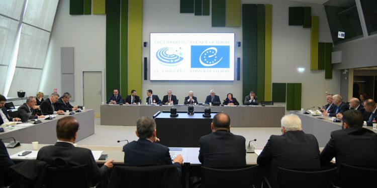 Στο επίκεντρο των ευρωπαϊκών εξελίξεων ο Δήμος Πωγωνίου – Συμμετοχή του Δημάρχου κ. Κωνσταντίνου Καψάλη στη συνεδρίαση της ΚΕΔΕ στο Στρασβούργο