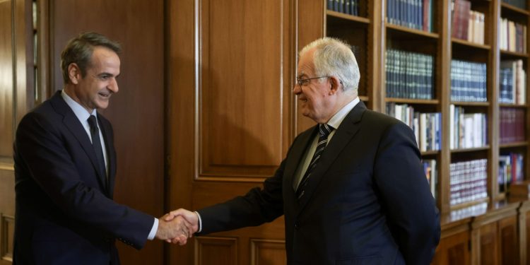 Συνάντηση Κ. Μητσοτάκη με τον Πρόεδρο της Δημακρατίας Κ. Τασούλα
