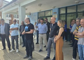 Ο Δήμος Πωγωνίου υποδέχθηκε τη Διοίκηση της ΕΡΤ – Σημαντική δωρεά ηλεκτρονικών υπολογιστών στα σχολεία της ακριτικής περιοχής