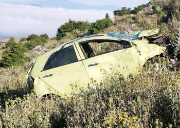 Ιωάννινα :Εκτροπή οχήματος πριν τις Λιγκιάδες – Απεγκλωβίστηκε ο 21χρονος οδηγός