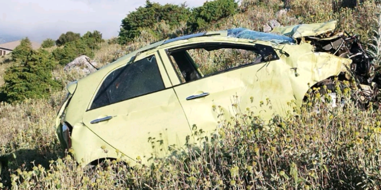 Ιωάννινα :Εκτροπή οχήματος πριν τις Λιγκιάδες – Απεγκλωβίστηκε ο 21χρονος οδηγός