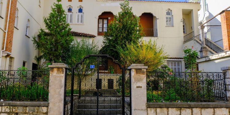 Έκθεση Πανομοιοτύπων Ηπειρωτικών Χειρογράφων