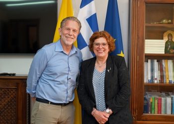 Συνάντηση της Πρυτάνεως του Πανεπιστημίου Ιωαννίνων Καθηγήτριας Άννας Κ. Μπατιστάτου με τον Βουλευτή Παύλο Γερουλάνο για κρίσιμα ζητήματα της Ανώτατης Εκπαίδευσης