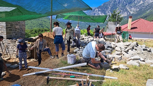 Θερινό Σχολείο Τζουμέρκων – Επετειακό εργαστήριο για την παραδοσιακή και αειφόρο δόμηση