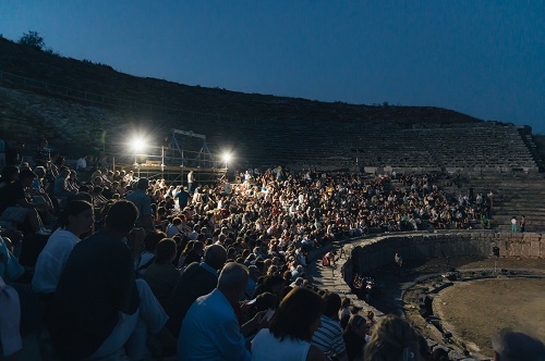 Πρεμιέρα της παράστασης του ΔΗ.ΠΕ.ΘΕ. Ιωαννίνων «Ρωμαίος και Ιουλιέττα