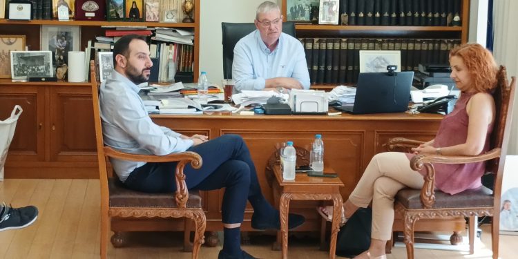 Με σύγχρονο οδοφωτισμό το σύνολο του εθνικού και επαρχιακού οδικού δικτύου της Περιφέρειας Ηπείρου