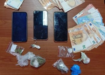 Συνελήφθησαν τρεις ημεδαποίστα Ιωάννινα για διακίνηση ναρκωτικών κοκαΐνης