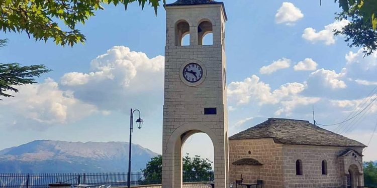 «Πλατεία Δημάρχου Βασιλείου Σόντη» η κεντρική πλατεία των Χουλιαράδων