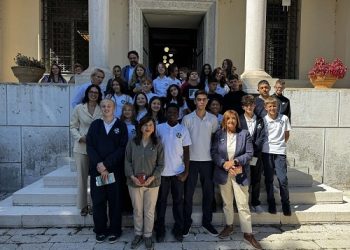 Μαθητές από τη Βιέννη στο Δημαρχείο Ιωαννίνων σε ένα «ζωντανό εργαστήριο δημοκρατίας»