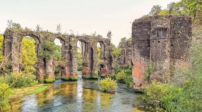 Κώστας Μπάρκας: «Να προστατευθεί άμεσα το Ρωμαϊκό Υδραγωγείο στην Πηγή Αγίου Γεωργίου Ζηρού»