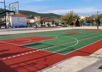 Εντυπωσιακό αποτέλεσμα μετά την ολοκλήρωση των εργασιών στα γήπεδα μπάσκετ των σχολείων στην Πάργα